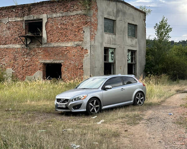 Сірий Вольво C30, об'ємом двигуна 2.52 л та пробігом 180 тис. км за 11000 $, фото 3 на Automoto.ua