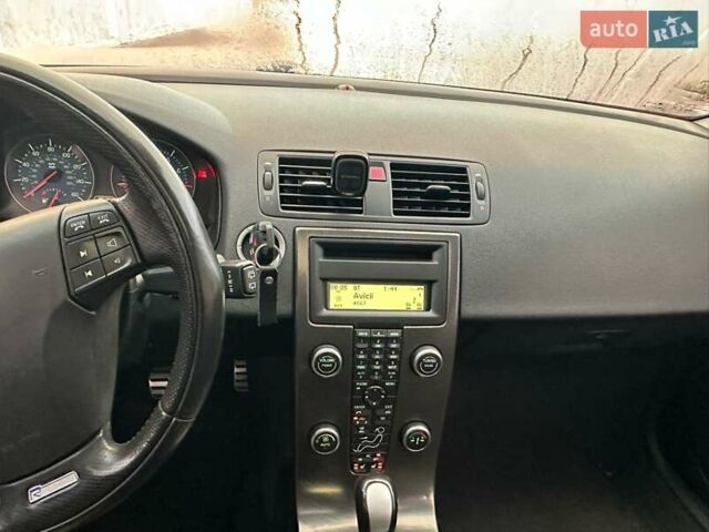 Сірий Вольво C30, об'ємом двигуна 2.52 л та пробігом 180 тис. км за 11000 $, фото 10 на Automoto.ua