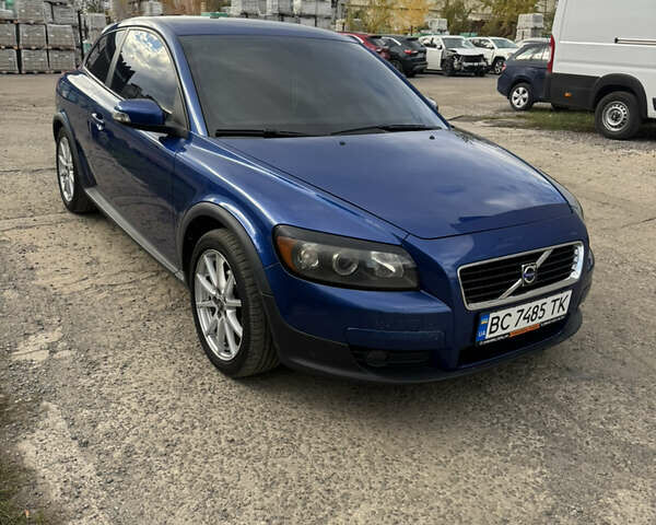 Синий Вольво Ц30, объемом двигателя 2 л и пробегом 257 тыс. км за 6750 $, фото 1 на Automoto.ua