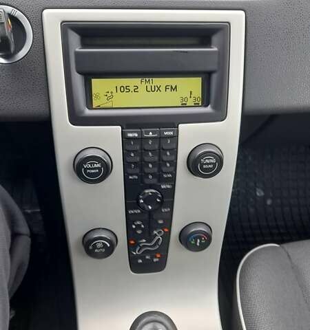 Синий Вольво Ц30, объемом двигателя 1.56 л и пробегом 172 тыс. км за 6200 $, фото 12 на Automoto.ua