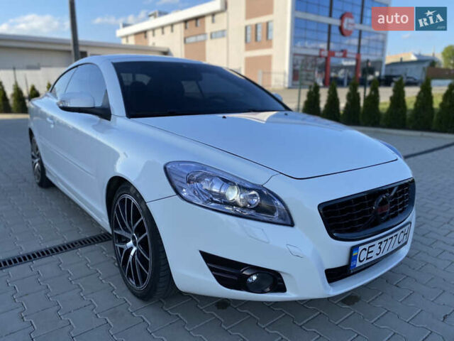Белый Вольво Ц70, объемом двигателя 2.5 л и пробегом 265 тыс. км за 9600 $, фото 13 на Automoto.ua