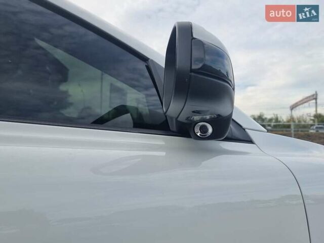 Білий Вольво C70, об'ємом двигуна 2.52 л та пробігом 165 тис. км за 12500 $, фото 12 на Automoto.ua