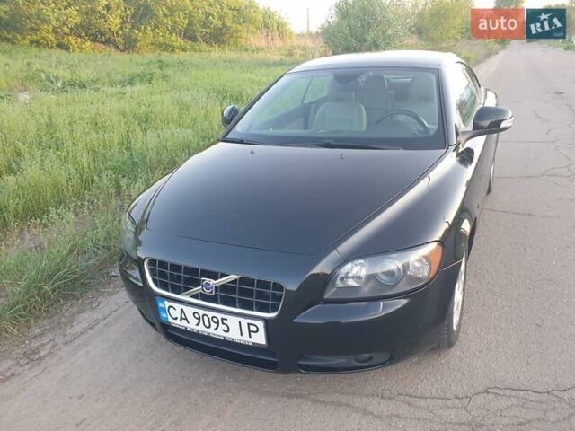 Чорний Вольво C70, об'ємом двигуна 2 л та пробігом 156 тис. км за 8500 $, фото 2 на Automoto.ua