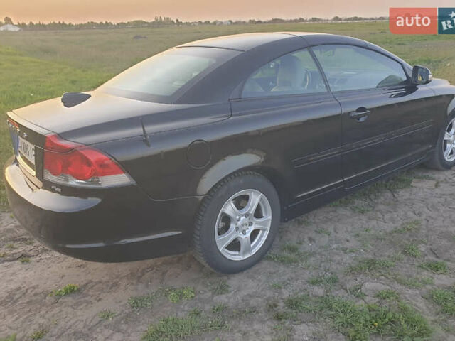 Чорний Вольво C70, об'ємом двигуна 2 л та пробігом 156 тис. км за 4999 $, фото 7 на Automoto.ua