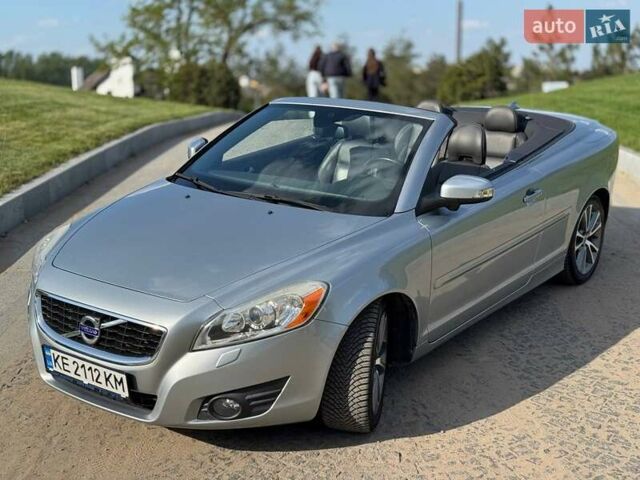 Сірий Вольво C70, об'ємом двигуна 2.52 л та пробігом 80 тис. км за 15100 $, фото 6 на Automoto.ua