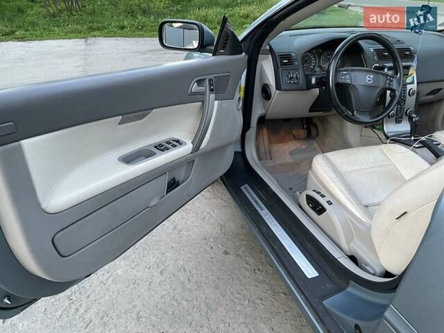 Синий Вольво Ц70, объемом двигателя 2.5 л и пробегом 160 тыс. км за 7499 $, фото 18 на Automoto.ua