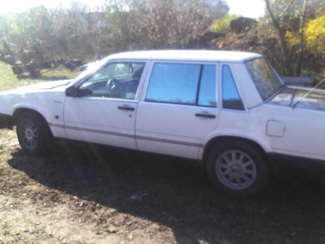 Білий Вольво Інша, об'ємом двигуна 0 л та пробігом 20 тис. км за 816 $, фото 1 на Automoto.ua