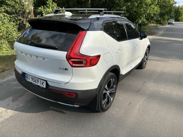 Белый Вольво Другая, объемом двигателя 2 л и пробегом 180 тыс. км за 26500 $, фото 4 на Automoto.ua