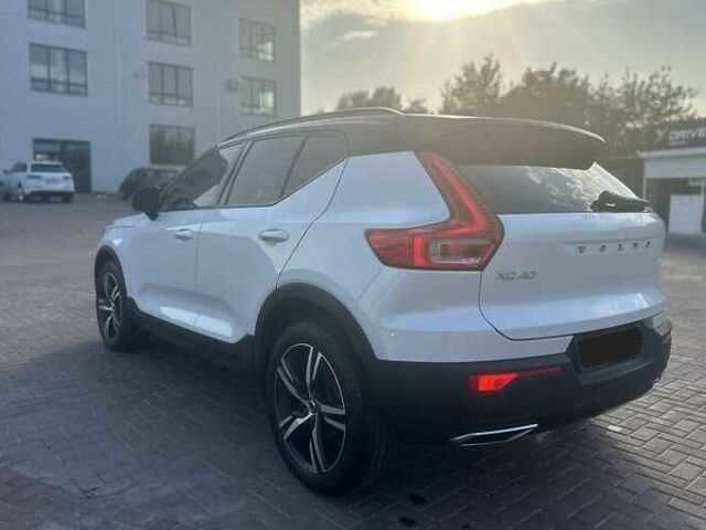 Белый Вольво Другая, объемом двигателя 2 л и пробегом 124 тыс. км за 23000 $, фото 12 на Automoto.ua