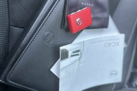 Белый Вольво Другая, объемом двигателя 2 л и пробегом 124 тыс. км за 23000 $, фото 11 на Automoto.ua