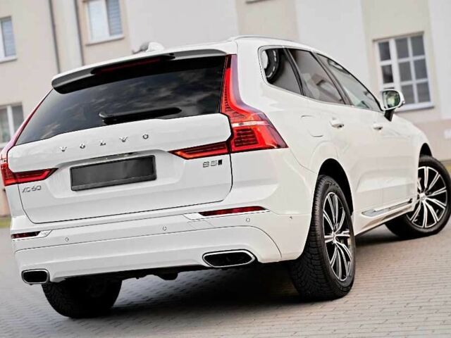 Белый Вольво Другая, объемом двигателя 2 л и пробегом 67 тыс. км за 21000 $, фото 4 на Automoto.ua