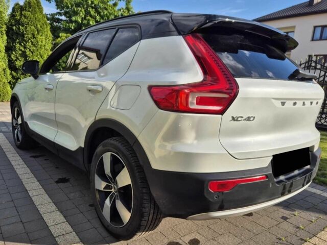 Белый Вольво Другая, объемом двигателя 0 л и пробегом 45 тыс. км за 22000 $, фото 5 на Automoto.ua