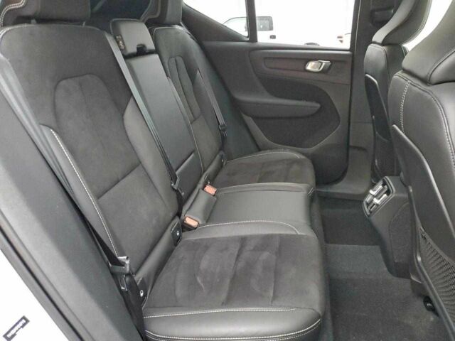 Белый Вольво Другая, объемом двигателя 2 л и пробегом 40 тыс. км за 7000 $, фото 10 на Automoto.ua