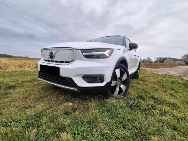 Белый Вольво Другая, объемом двигателя 0 л и пробегом 45 тыс. км за 22000 $, фото 1 на Automoto.ua