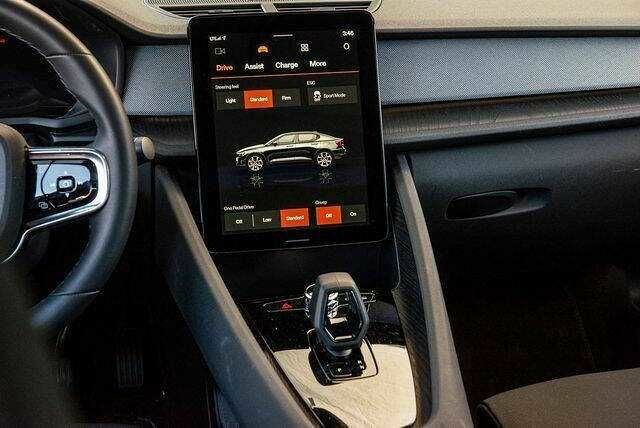 Белый Вольво Другая, объемом двигателя 0 л и пробегом 31 тыс. км за 8600 $, фото 6 на Automoto.ua