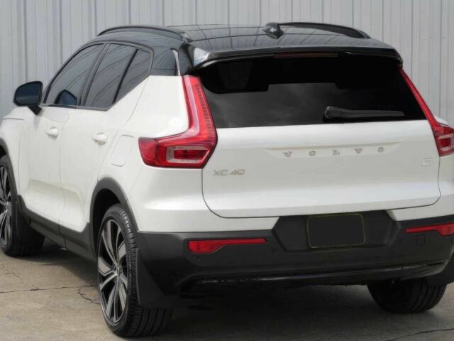 Белый Вольво Другая, объемом двигателя 0 л и пробегом 18 тыс. км за 34000 $, фото 5 на Automoto.ua