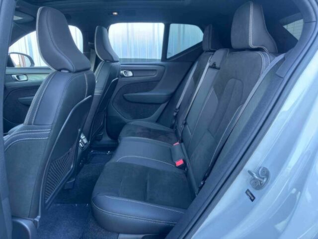 Белый Вольво Другая, объемом двигателя 0 л и пробегом 18 тыс. км за 34000 $, фото 11 на Automoto.ua