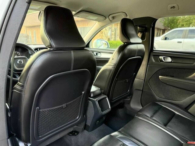 Белый Вольво Другая, объемом двигателя 2 л и пробегом 16 тыс. км за 15900 $, фото 11 на Automoto.ua