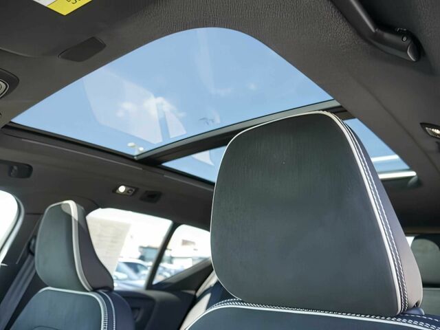 Білий Вольво Інша, об'ємом двигуна 2 л та пробігом 14 тис. км за 16500 $, фото 9 на Automoto.ua