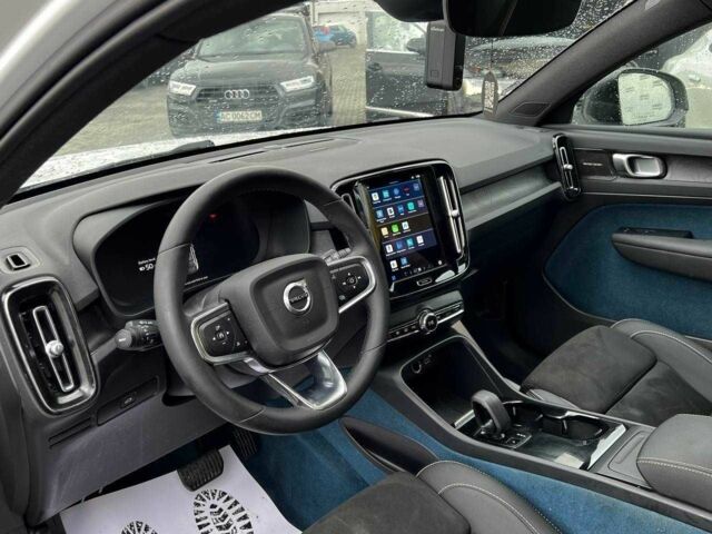 Белый Вольво Другая, объемом двигателя 0 л и пробегом 160 тыс. км за 23600 $, фото 4 на Automoto.ua