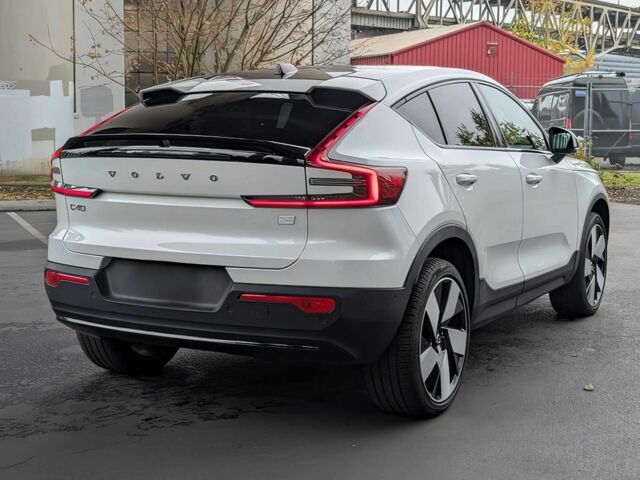 Белый Вольво Другая, объемом двигателя 0 л и пробегом 24 тыс. км за 16000 $, фото 4 на Automoto.ua