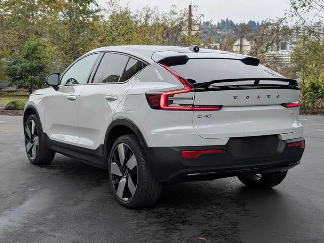 Белый Вольво Другая, объемом двигателя 0 л и пробегом 24 тыс. км за 16000 $, фото 6 на Automoto.ua