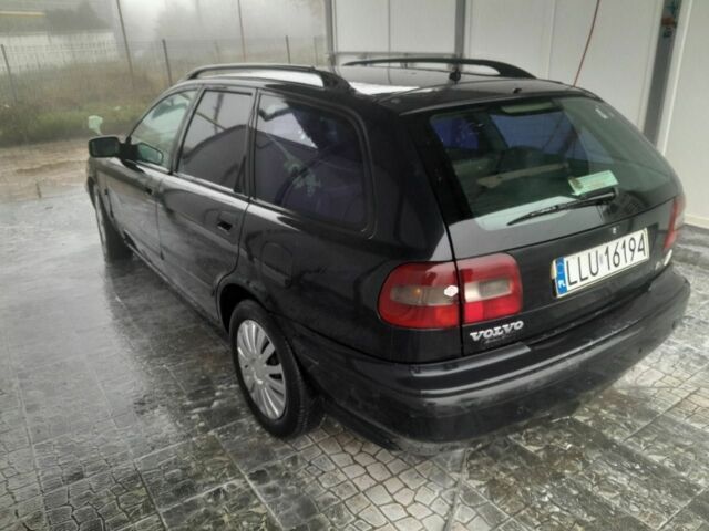 Черный Вольво Другая, объемом двигателя 0 л и пробегом 200 тыс. км за 1200 $, фото 4 на Automoto.ua