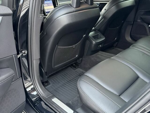 Черный Вольво Другая, объемом двигателя 2 л и пробегом 250 тыс. км за 23500 $, фото 20 на Automoto.ua