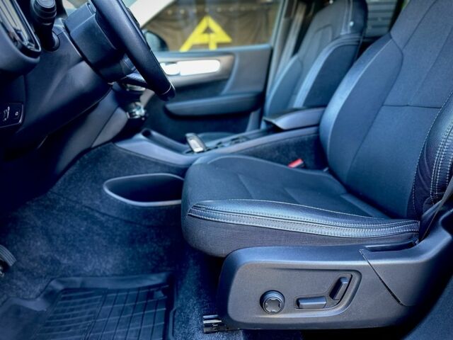 Черный Вольво Другая, объемом двигателя 2 л и пробегом 145 тыс. км за 19999 $, фото 5 на Automoto.ua