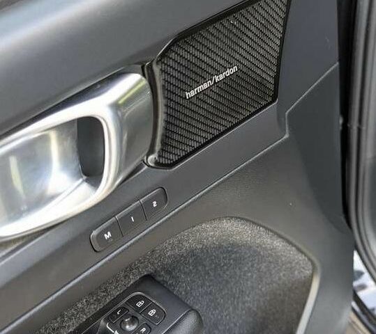 Черный Вольво Другая, объемом двигателя 0 л и пробегом 98 тыс. км за 16300 $, фото 10 на Automoto.ua