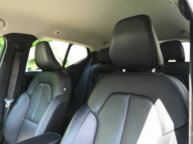 Черный Вольво Другая, объемом двигателя 2 л и пробегом 27 тыс. км за 14400 $, фото 8 на Automoto.ua