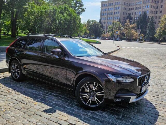 Коричневый Вольво Другая, объемом двигателя 2 л и пробегом 132 тыс. км за 31499 $, фото 6 на Automoto.ua