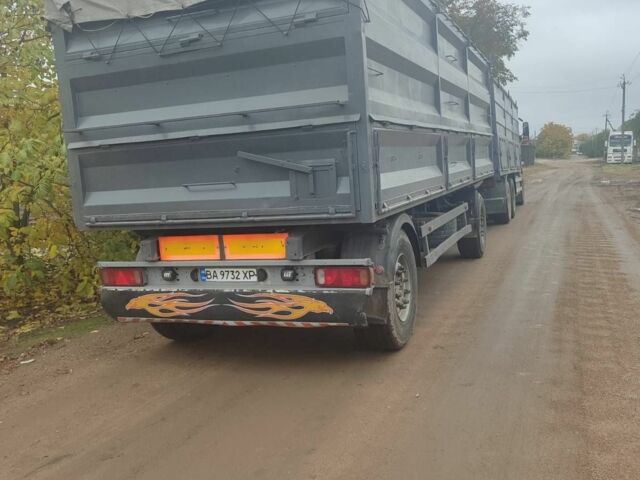 Червоний Вольво Інша, об'ємом двигуна 12.1 л та пробігом 101 тис. км за 18500 $, фото 7 на Automoto.ua
