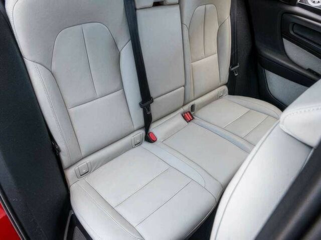 Красный Вольво Другая, объемом двигателя 2 л и пробегом 45 тыс. км за 8800 $, фото 10 на Automoto.ua