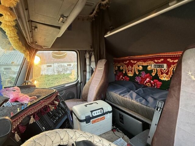 Вольво Другая, объемом двигателя 0 л и пробегом 0 тыс. км за 14900 $, фото 5 на Automoto.ua