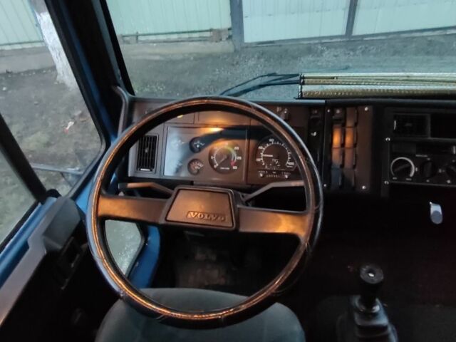 Вольво Інша, об'ємом двигуна 0 л та пробігом 0 тис. км за 6600 $, фото 5 на Automoto.ua