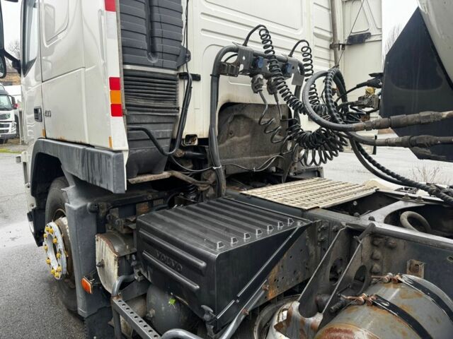 Вольво Другая, объемом двигателя 0 л и пробегом 0 тыс. км за 14000 $, фото 6 на Automoto.ua