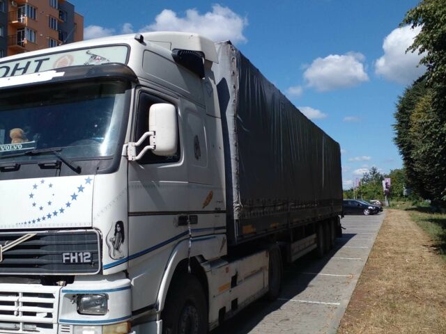 Вольво Інша, об'ємом двигуна 2.3 л та пробігом 0 тис. км за 10500 $, фото 2 на Automoto.ua