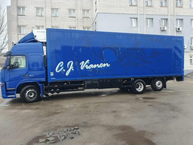 Вольво Інша, об'ємом двигуна 2.3 л та пробігом 0 тис. км за 20000 $, фото 2 на Automoto.ua