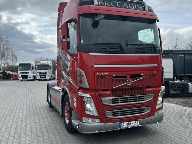 Вольво Інша, об'ємом двигуна 2.3 л та пробігом 0 тис. км за 36078 $, фото 1 на Automoto.ua