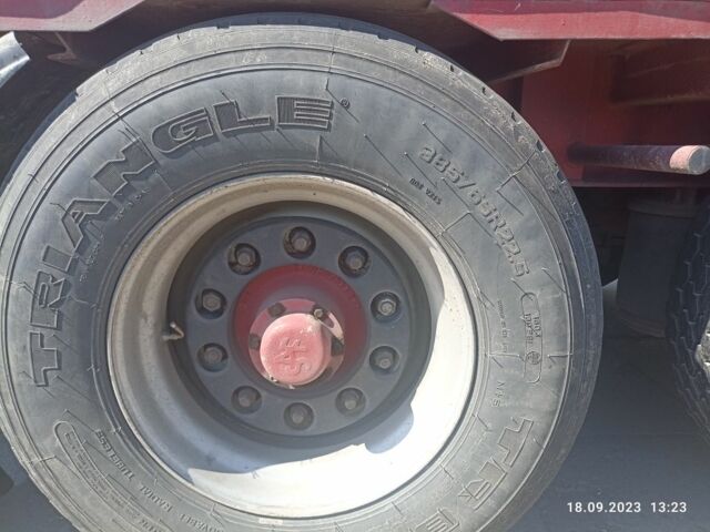 Вольво Інша 1995 у Березовке на Automoto.ua Вольво Інша, об'ємом двигуна 0 л та пробігом 0 тис. км за 5000 $, фото 10 на Automoto.ua