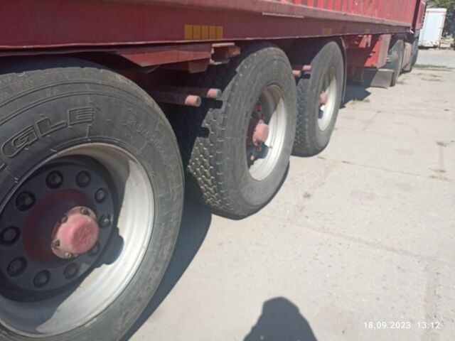 Вольво Інша 1995 у Березовке на Automoto.ua Вольво Інша, об'ємом двигуна 0 л та пробігом 0 тис. км за 5000 $, фото 11 на Automoto.ua