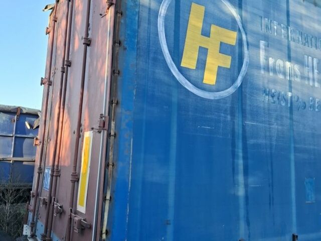 Вольво Другая, объемом двигателя 0 л и пробегом 0 тыс. км за 9000 $, фото 4 на Automoto.ua