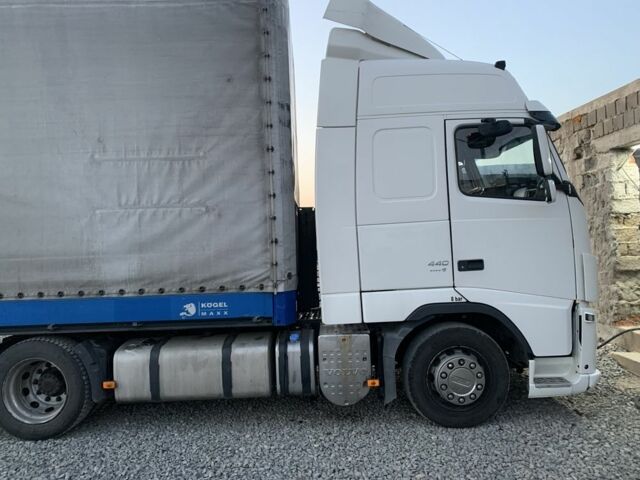 Вольво Інша, об'ємом двигуна 0 л та пробігом 0 тис. км за 17700 $, фото 2 на Automoto.ua