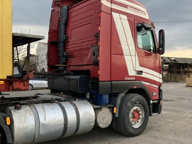 Вольво Другая, объемом двигателя 0 л и пробегом 0 тыс. км за 13000 $, фото 4 на Automoto.ua