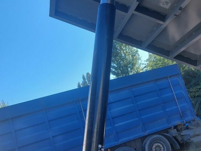 Вольво Другая, объемом двигателя 0 л и пробегом 0 тыс. км за 20700 $, фото 2 на Automoto.ua