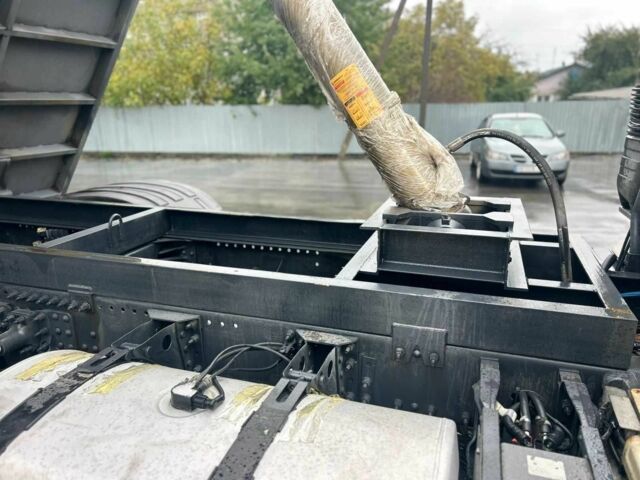 Вольво Другая, объемом двигателя 0 л и пробегом 0 тыс. км за 29795 $, фото 16 на Automoto.ua