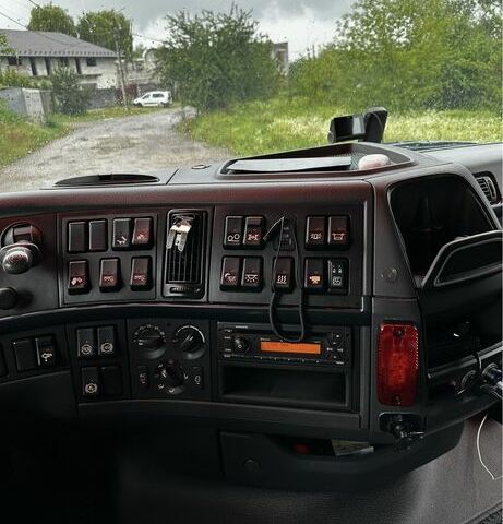 Вольво Інша, об'ємом двигуна 0 л та пробігом 0 тис. км за 67000 $, фото 4 на Automoto.ua