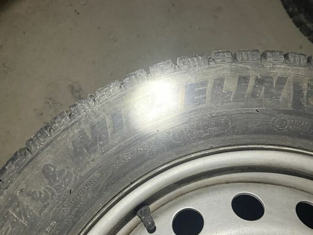 Вольво Інша, об'ємом двигуна 0 л та пробігом 0 тис. км за 429 $, фото 1 на Automoto.ua