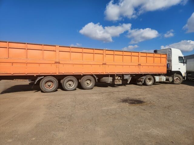 Вольво Другая, объемом двигателя 0 л и пробегом 0 тыс. км за 8500 $, фото 7 на Automoto.ua